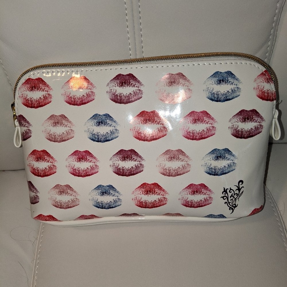 Younique makeup bag